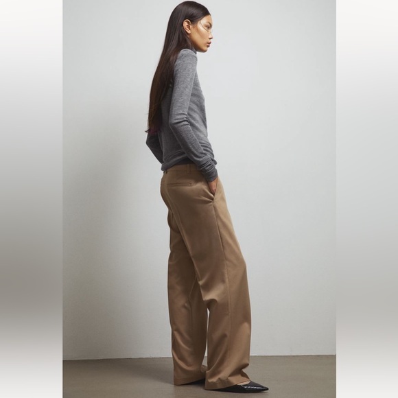 Baige pants - Picture 2 of 5